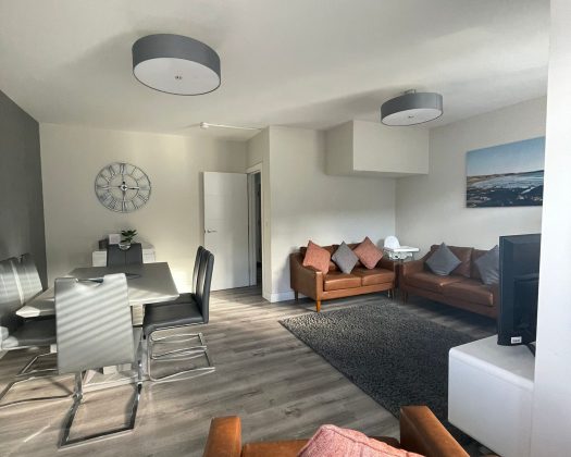 Pembroke Apartments – Penthouse 4