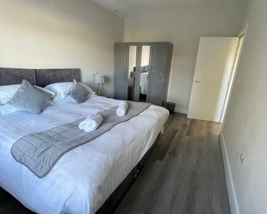 Pembroke Apartments – Apartment 3